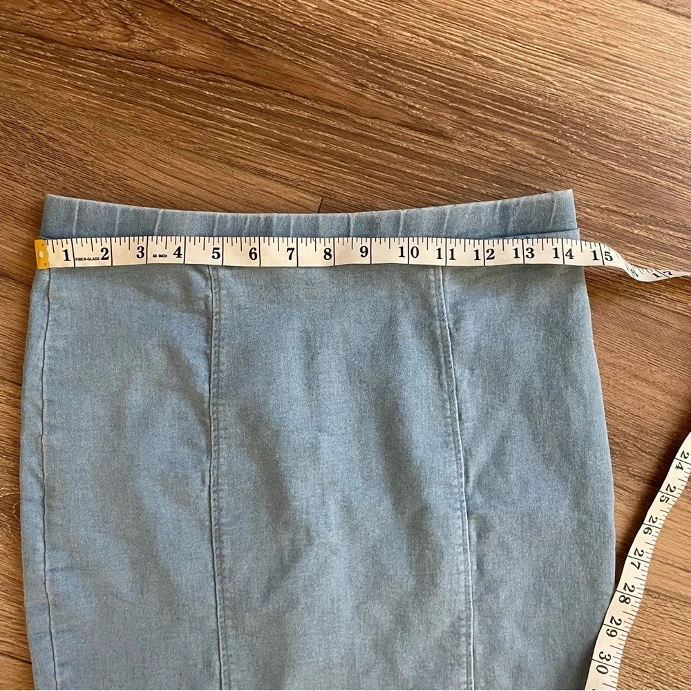 Haute Monde Light Wash Denim Skirt Medium - Picture 4 of 6